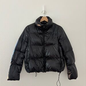 Uniqlo ultra light down glossy jacket in black